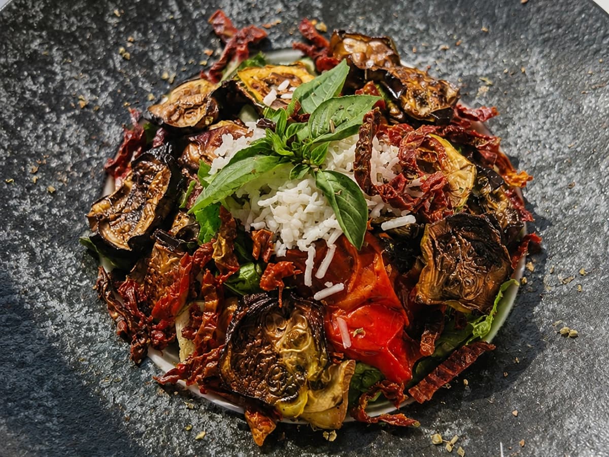 Köz Sebzeli Salata