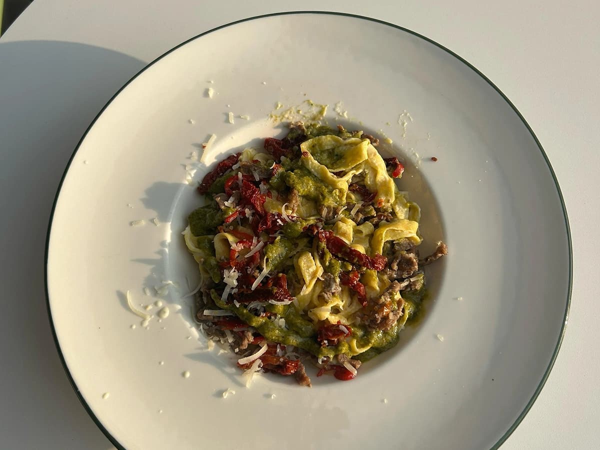 Pesto Kuru Domatesli Makarna