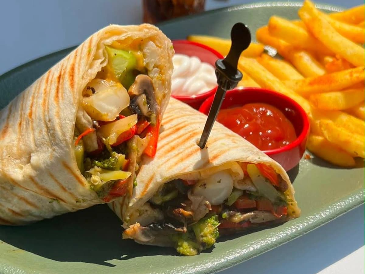 Sebzeli Vejetaryen Wrap